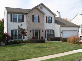 950 Summer Creek Rd, Oconomowoc, WI 53066