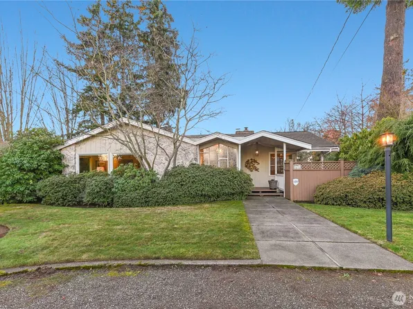 8626 52nd Avenue NE, Marysville, WA 98270