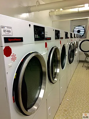 Sold by Elbe Real Estate Inc | media 15