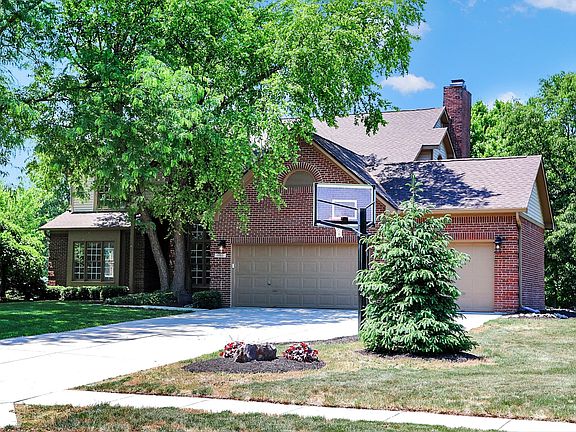 5th image of 11160 Plum Hollow Cir