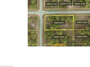 1422 Oak Ave, Lehigh Acres, FL 33972