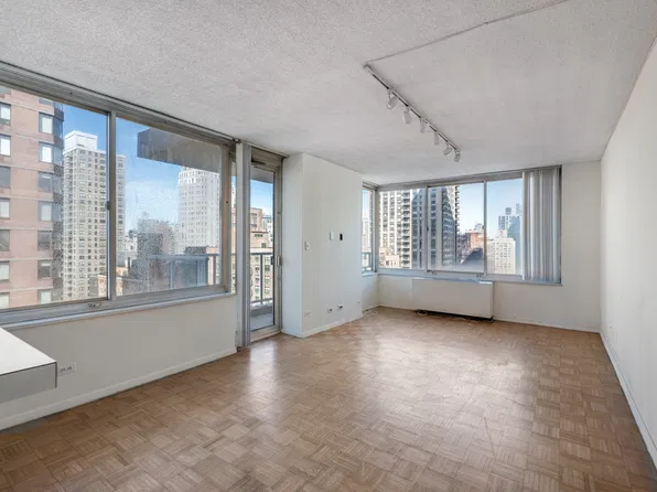404 East 79th Street image 1 of 16