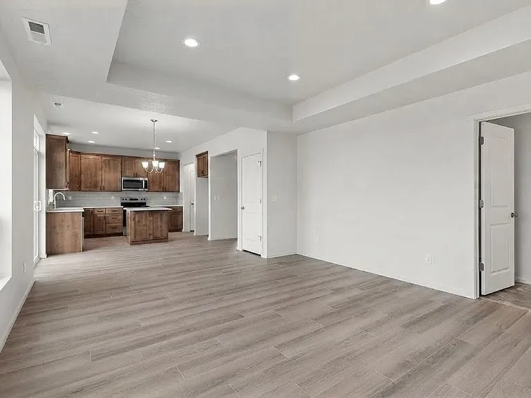 17520 E Desmet Ave — Photo 17
