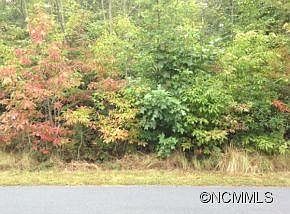 1st image of 123 Mountain Pl