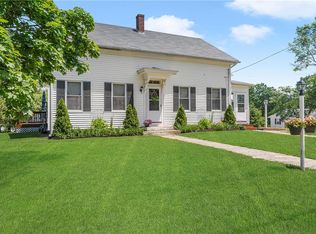 121 Blackrock Rd, Coventry, RI 02816