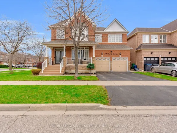 4786 Saint Martin Mews, Mississauga, ON L5M 7K1