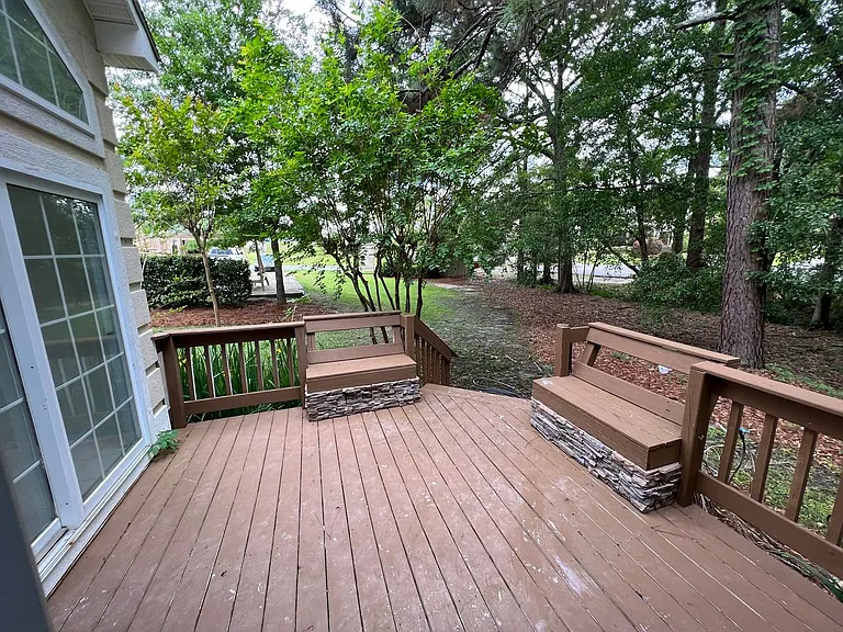 1635 Pondside Dr — Photo 39