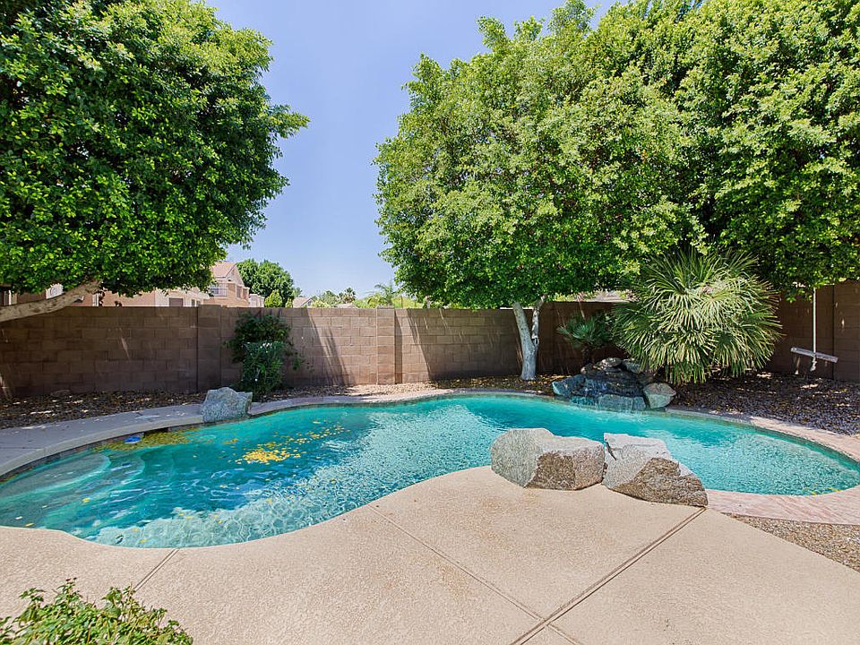 1st image of 6862 W Blackhawk Dr