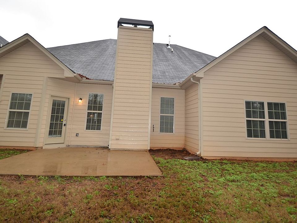 2nd image of 167 Hamilton Pointe Dr