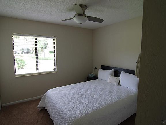 2nd image of 75 Westbury Ln