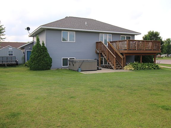 4th image of 653 Grayhawk Dr