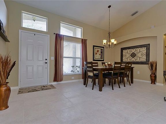 5th image of 14812 Heronglen Dr