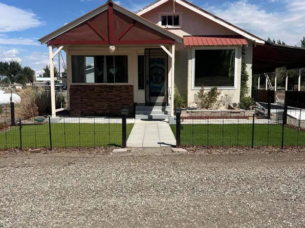 16 Tucker Ln, Yerington, NV 89447
