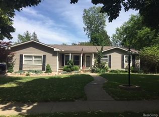 11141 Woodbridge Dr, Grand Blanc, MI