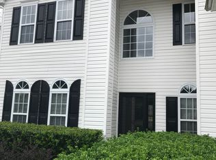 9908 Highlands Crossing Dr, Charlotte, NC 28277