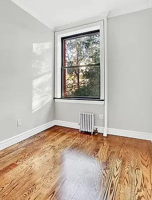 Rented by REAL New York | media 10