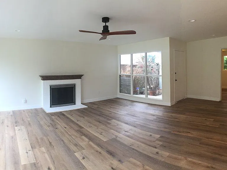 Front windows and door, view of Bedroom 1