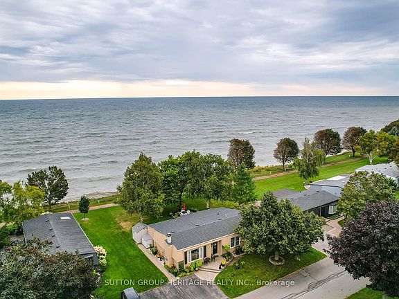 2nd image of 89 Bluffs Rd