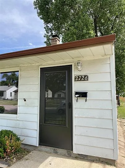 Robinson 205 — Photo 3