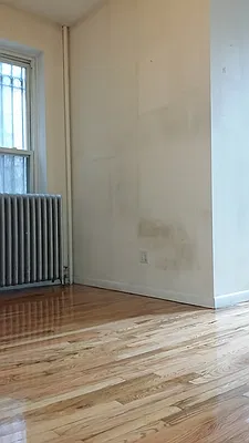 Rented by Elite NY Holdings | media 17
