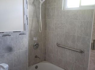 711-713 Main St, Newington, CT 06111