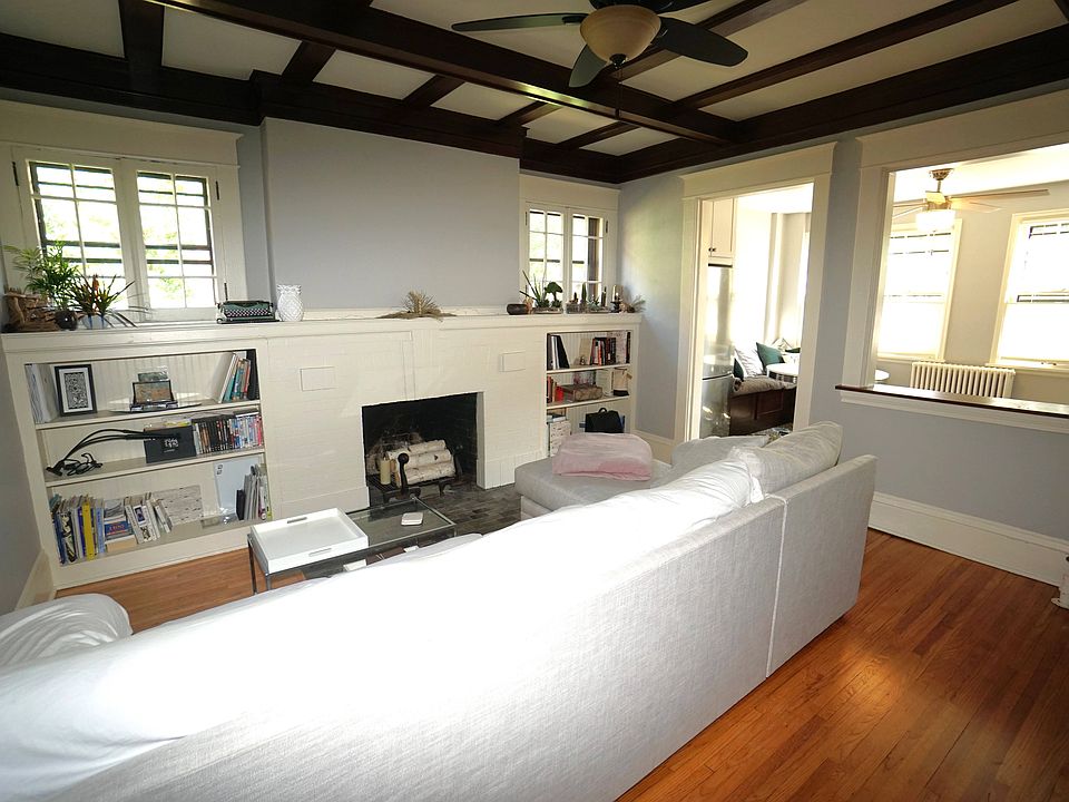 1st image of 833 Grand Ave APT 8