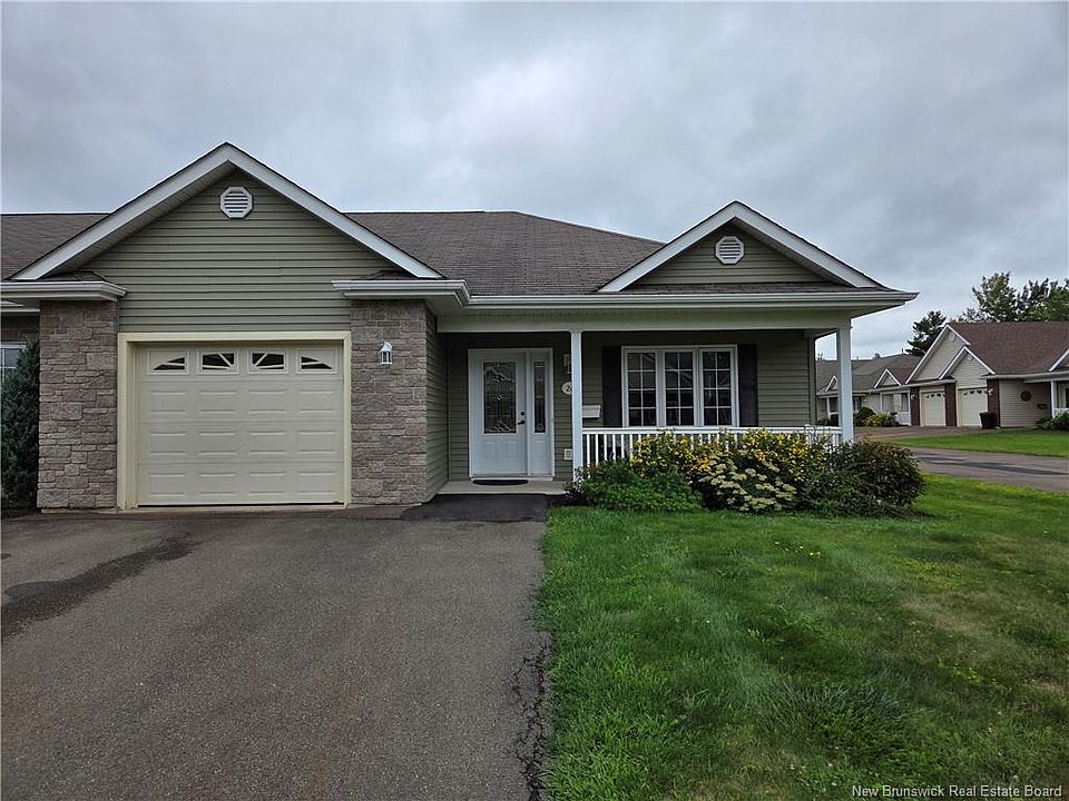 1st image of 26 Adelie Ln