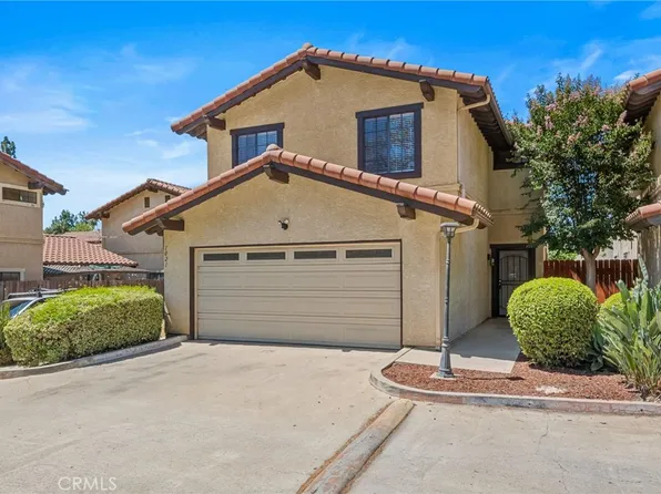 1021 S Reservoir St, Pomona, CA 91766