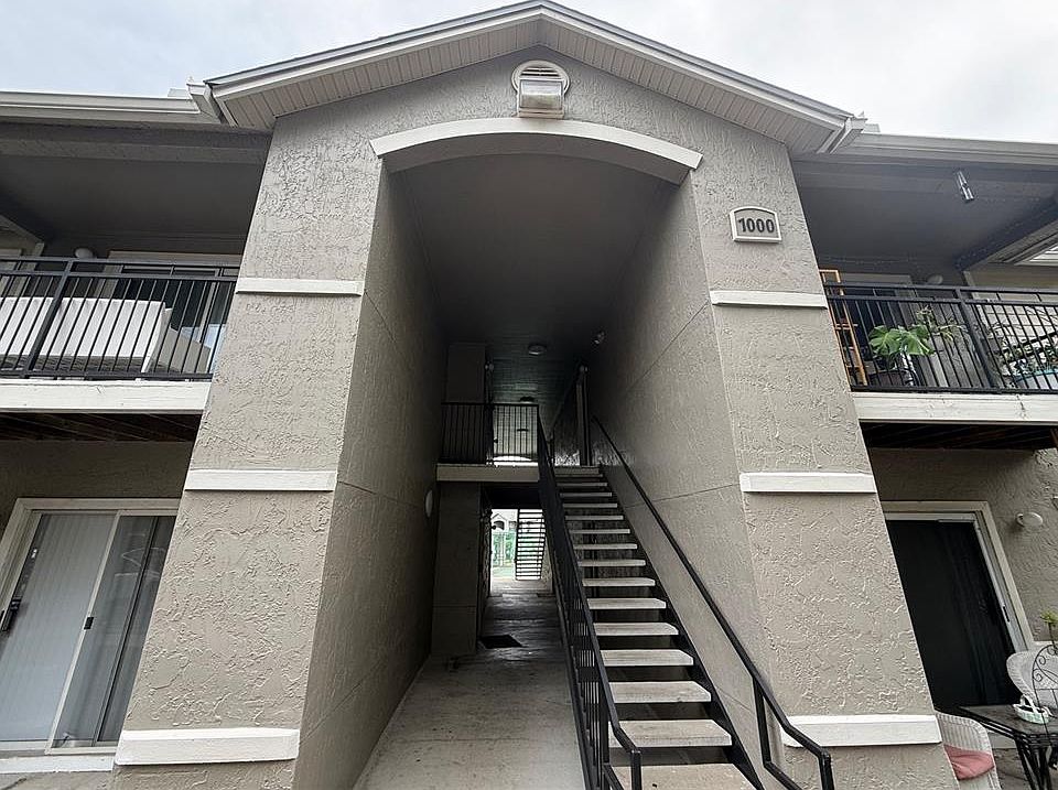 1st image of 3705 SW 27th St APT 1026