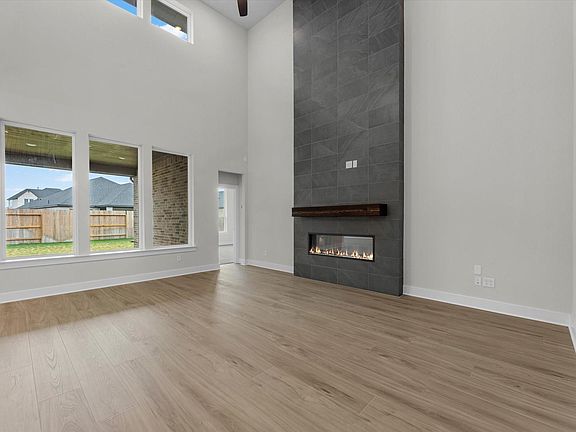 7th image of this home