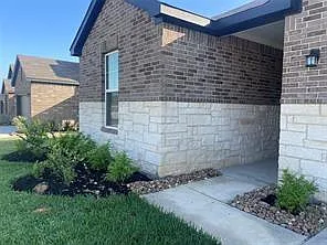 11885 Whirlaway Dr — Photo 2