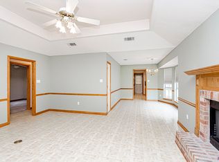 17623 Barrett Ln, Baton Rouge, LA 70817