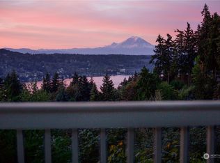 4610 92nd Ave SE, Mercer Island, WA 98040