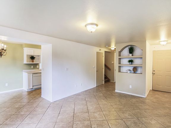 4th image of 6403 79th Pl NE