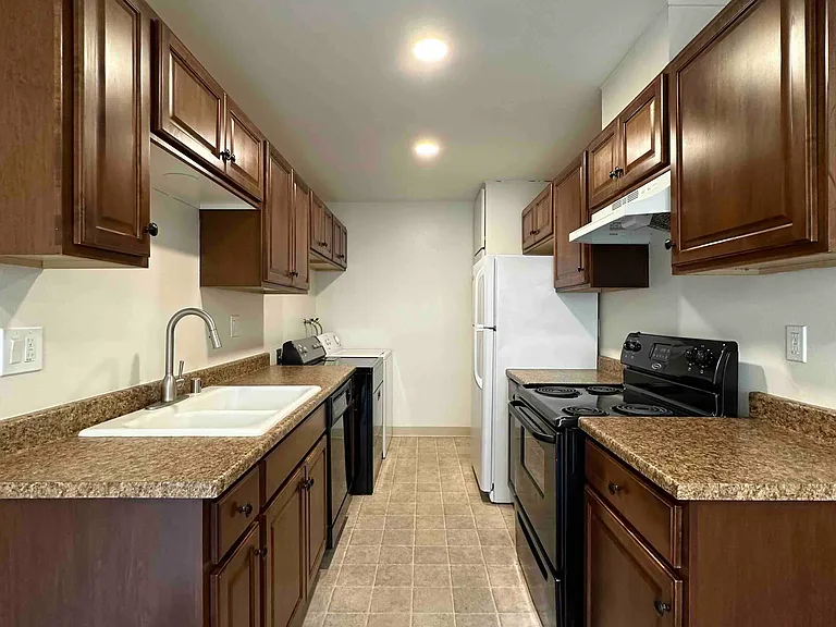 4234 Camino Ticino — Photo 2