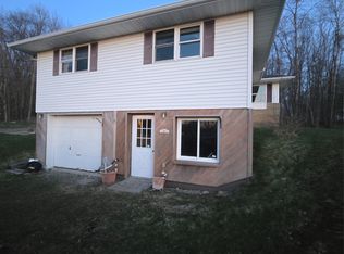 17510 State Highway 8, Centerville, PA