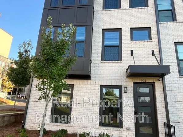 571 Ember Ln, Atlanta, GA 30318
