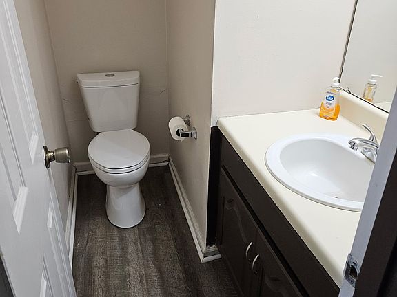 4th image of 5321 Whisperwood Ct #1