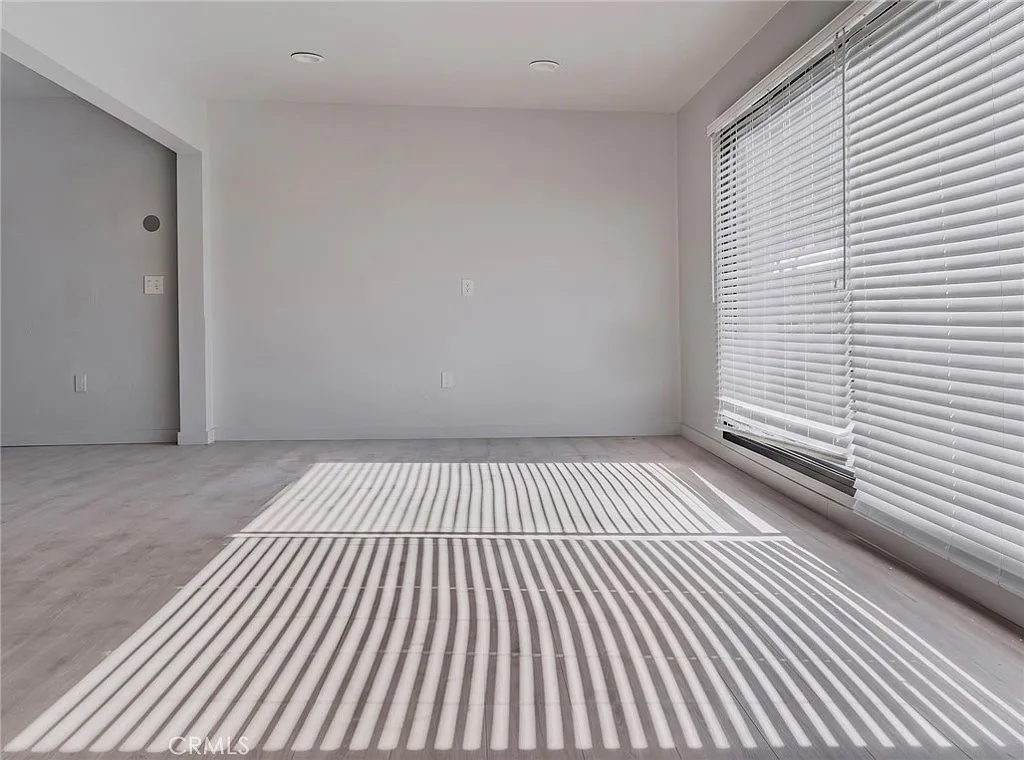 2 bed, 2080 sqft, $3,850 — Photo 1
