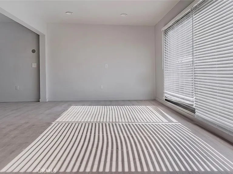 2172 Pacific Ave — Photo 1