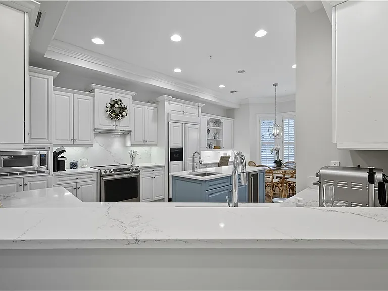 110 Island Plantation Ter #101 — Photo 10