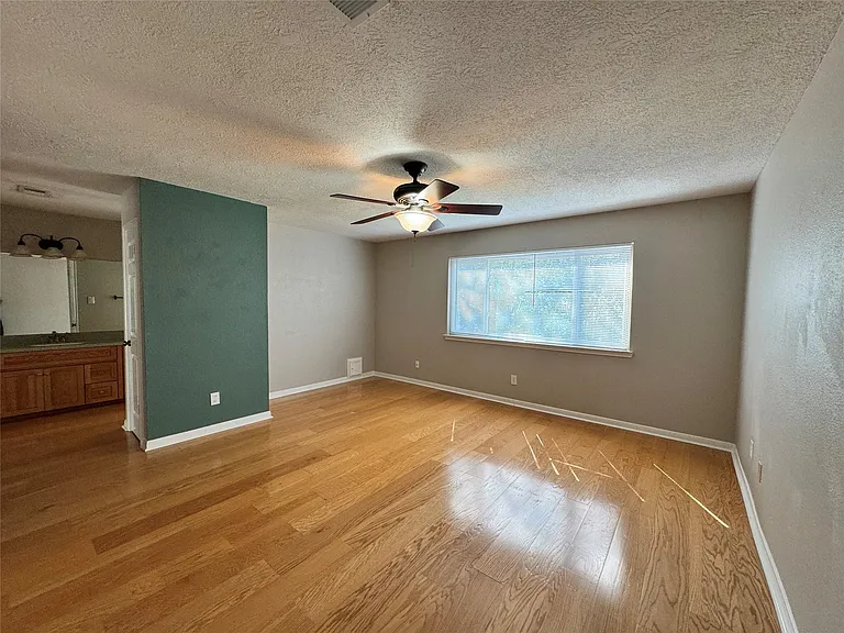 3406 Swift Creek Ct — Photo 22