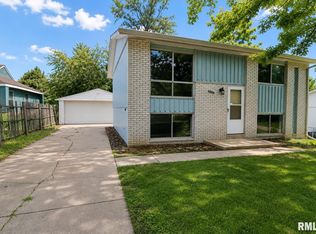 3800 W Brighton Ave, Peoria, IL 61615