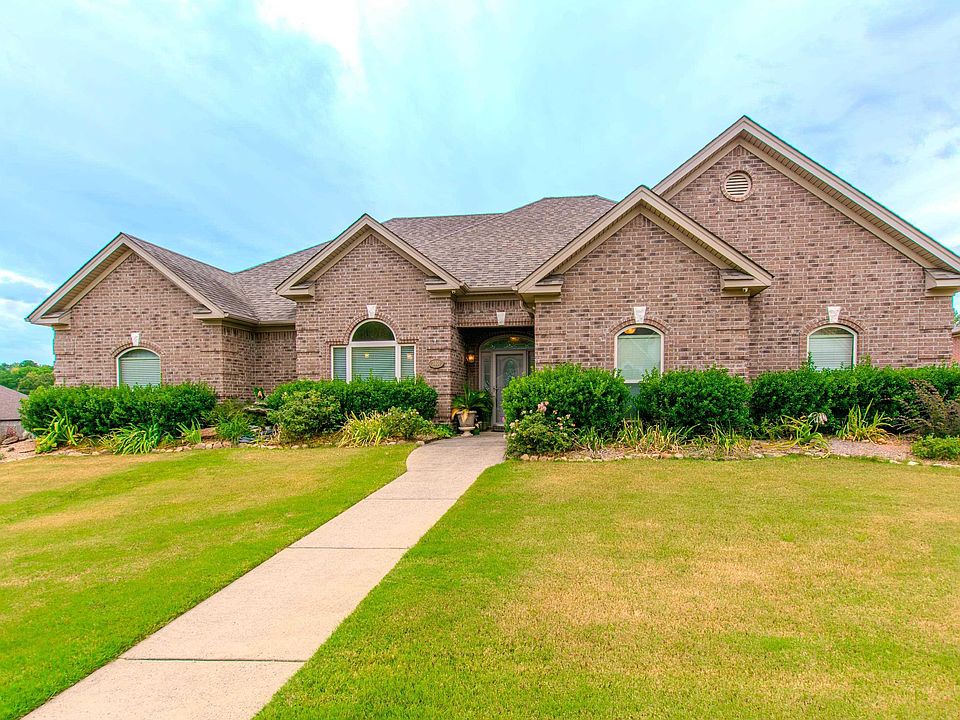 1st image of 3801 Sterling Oaks Dr