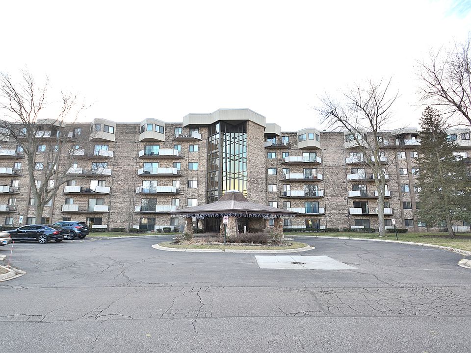 1st image of 1275 Baldwin Ln #604