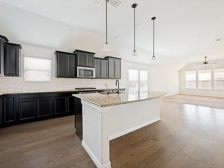 432 Keel Ln — Photo 9