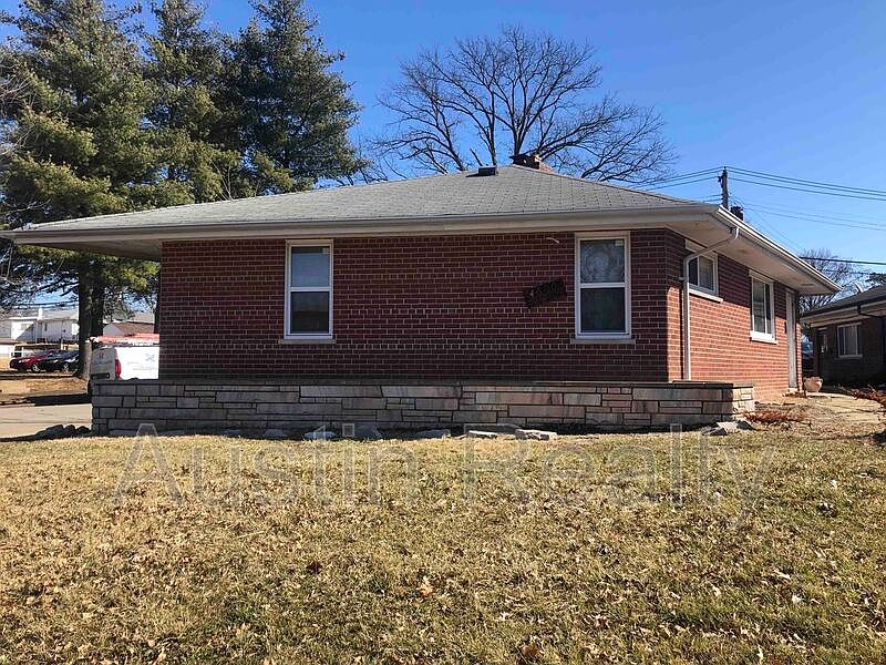 1st image of 4600 Jamieson Ave