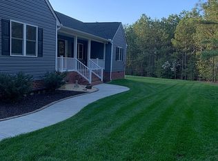 9025 Rock Cedar Rd, New Kent, VA 23124