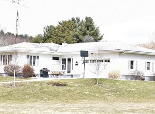 1341 May Valley Rd SW, New Philadelphia, OH 44663