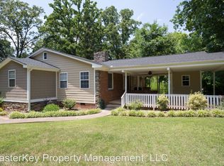 3400 Octavia St, Raleigh, NC 27606